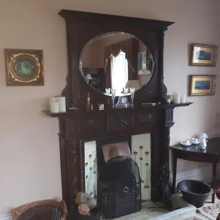 Hotel Castlemorris House