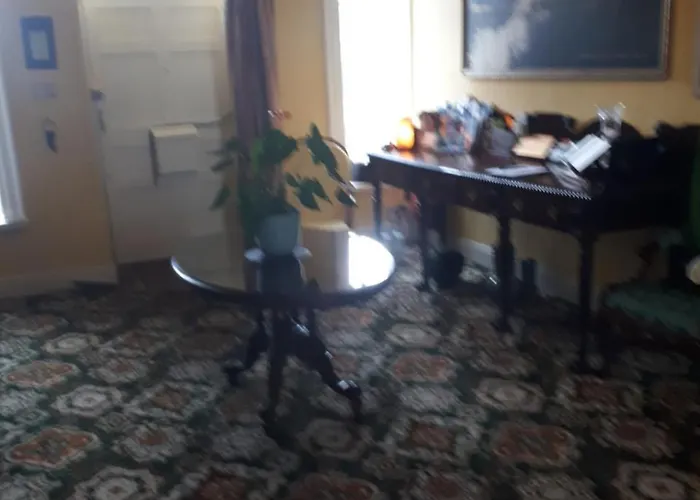 Hotel Castlemorris House 2*