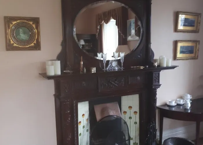 Hotel Castlemorris House